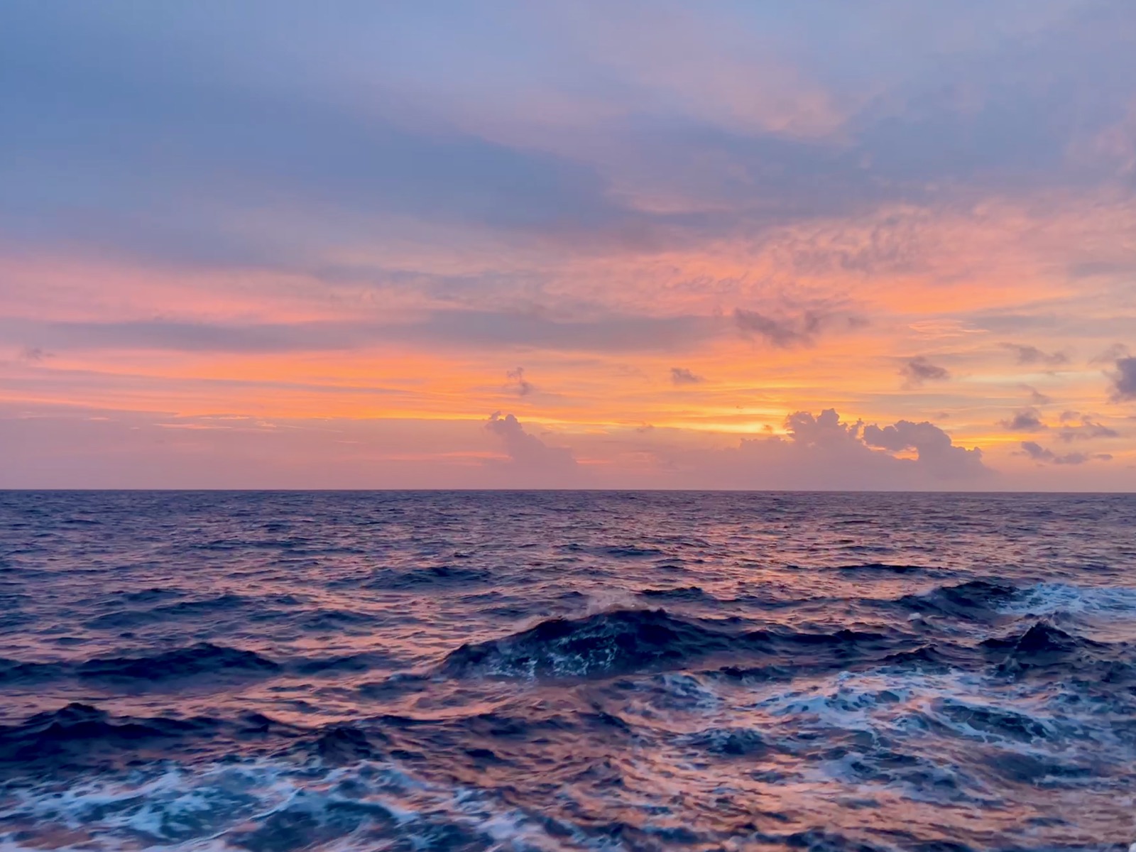 海上晚霞